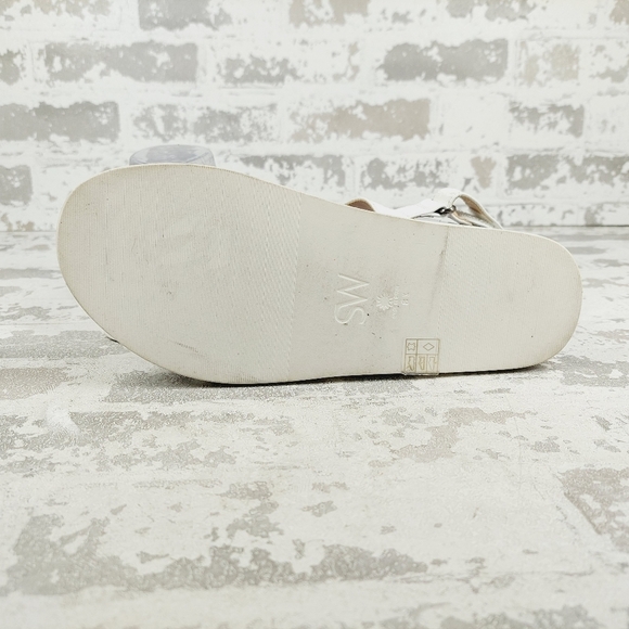 New STUART WEITZMAN Vail Sport Croc-embossed Leather Sandal In White M386 - Picture 8 of 12